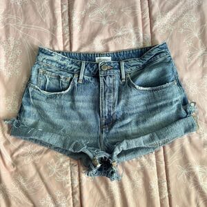 Good American Denim Shorts Distressed Hem Micro Shorts 100% Cotton Size 4/27
